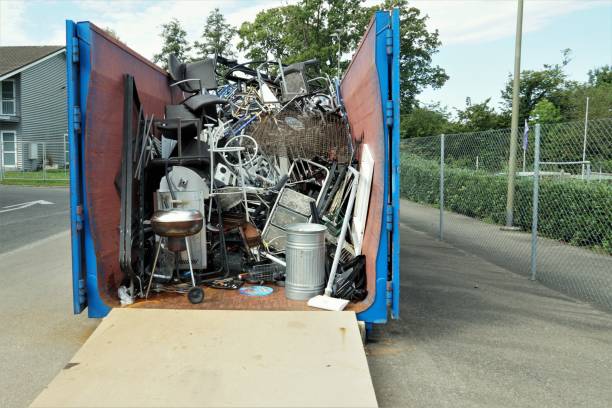 Best Dumpster Rental Services  in Ravenswood, WV